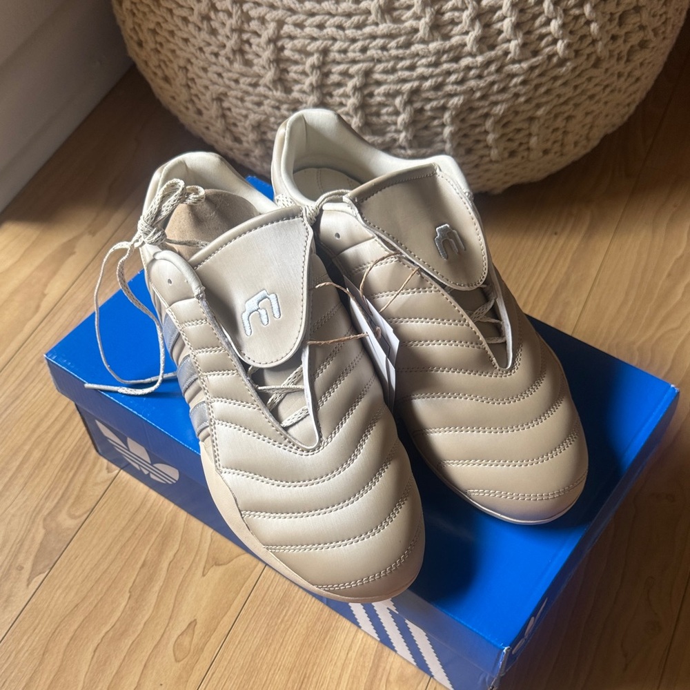 NWT Adidas Elite Mei Miaou Sneaker